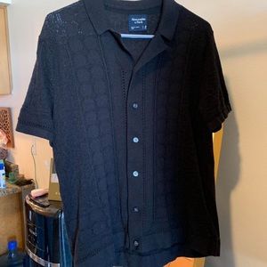 Abercrombie and Fitch Black Camp Collar Shirt- Mens Medium